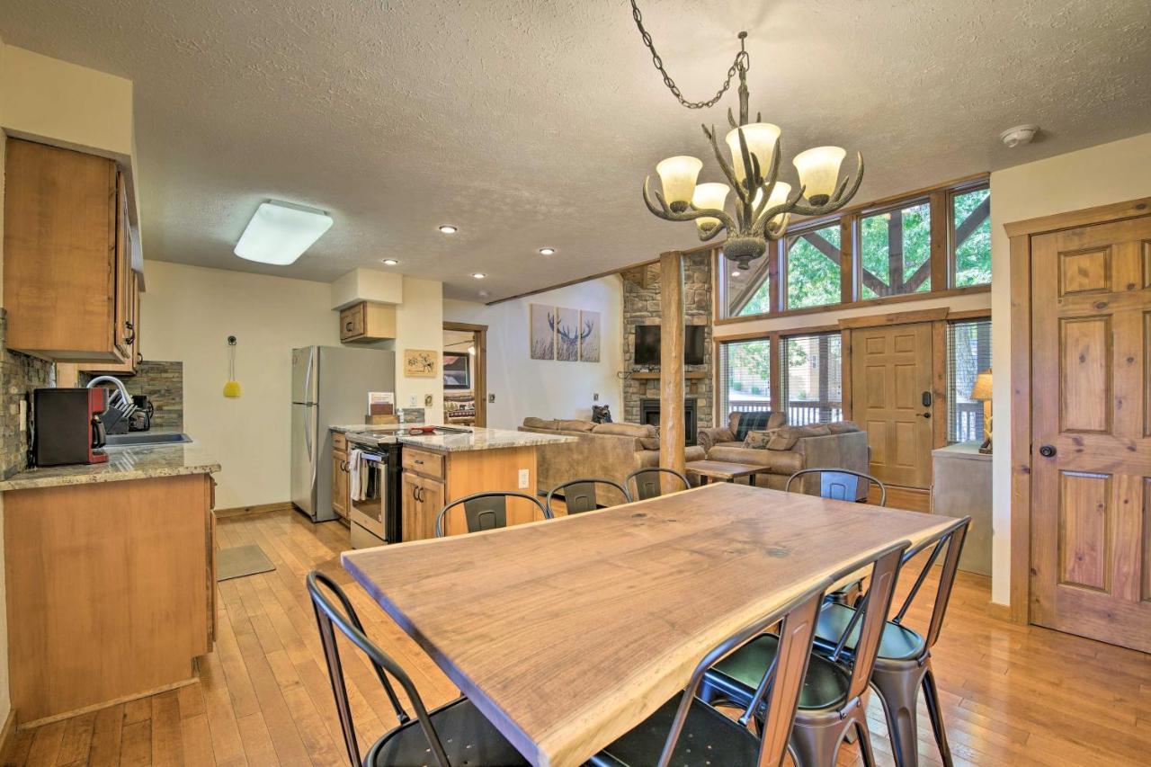Cozy Rustic River Lodge Family Retreat Near Sdc! Branson Eksteriør billede
